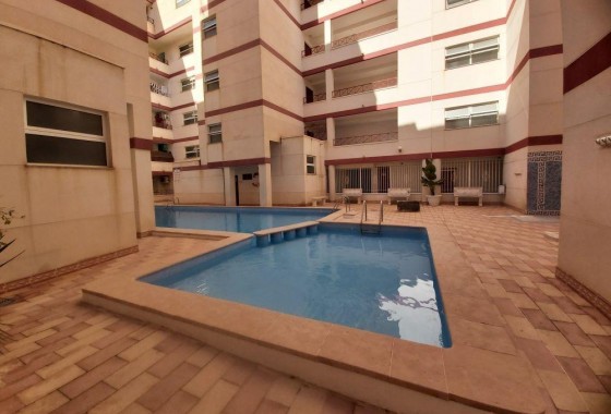 Revente - Appartement - Torrevieja - Centro