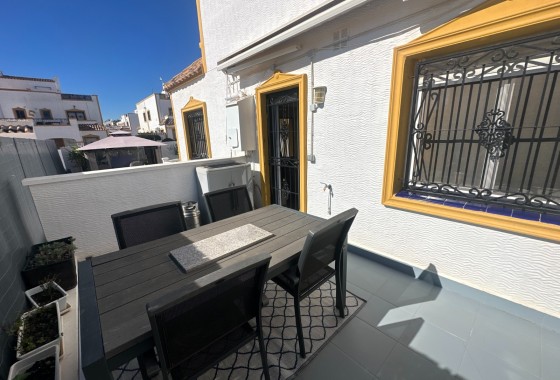 Revente - Maison de ville - Orihuela Costa - Entre Naranjos Vistabella