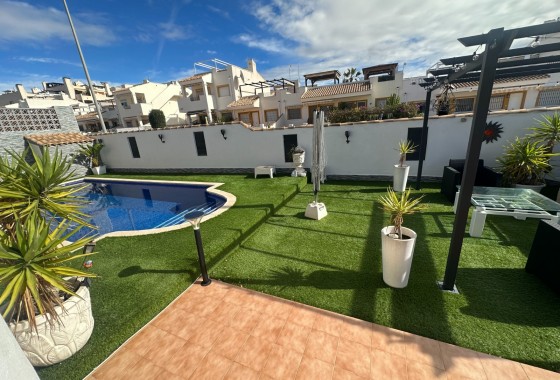 Revente - Villa - Orihuela Costa - Entre Naranjos Vistabella