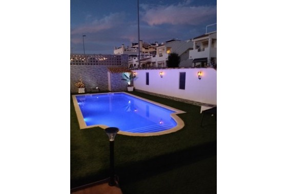 Revente - Villa - Orihuela Costa - Entre Naranjos Vistabella