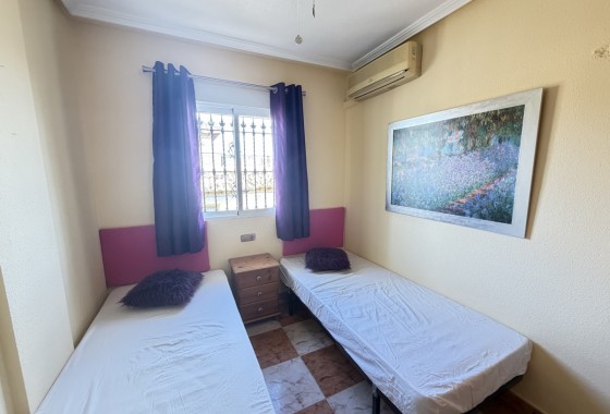 Segunda Mano - Chalet - Villamartin