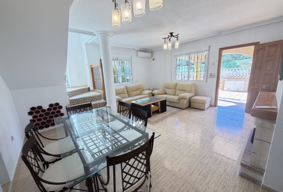 Revente - Villa - Villamartin