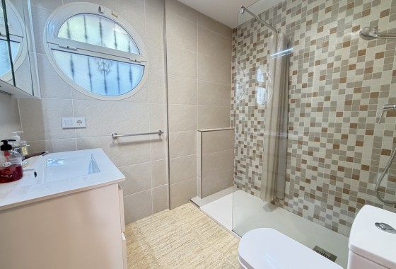 Revente - Villa - Villamartin