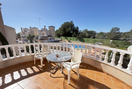 Revente - Villa - Villamartin