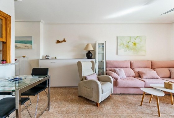 Resale - Apartment - Orihuela Costa - Campoamor