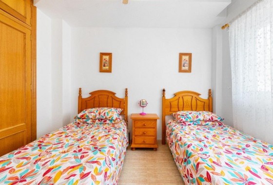 Resale - Apartment - Orihuela Costa - Aguamarina