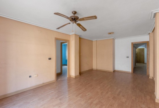 Resale - Apartment - Torrevieja - Habaneras