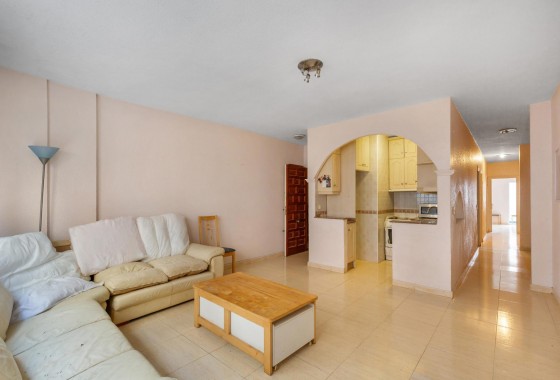 Resale - Apartment - Torrevieja - Centro - Muelle Pesquero