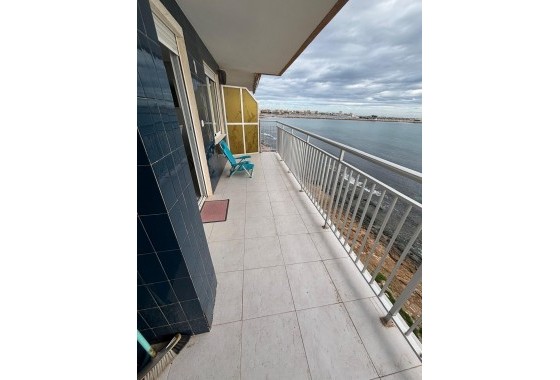 Segunda Mano - Apartamento - Torrevieja - Acequion