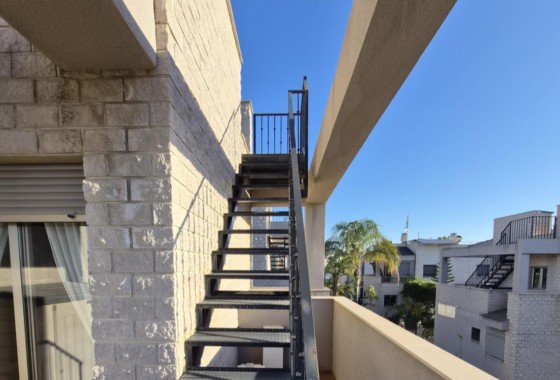 Segunda Mano - Apartamento - Torrevieja - Aguas nuevas 1