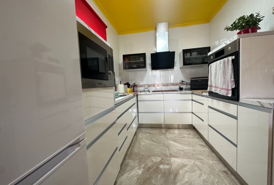 Revente - Maison de ville - Bigastro