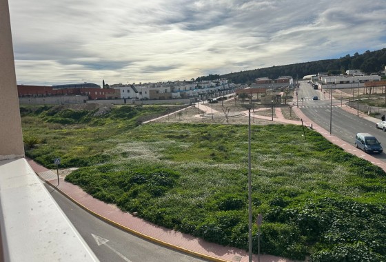 Revente - Maison de ville - Bigastro