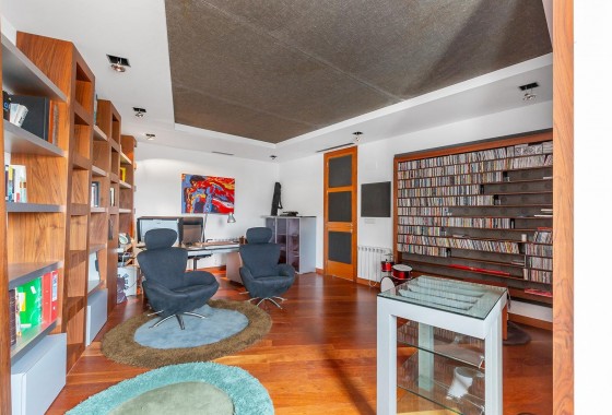 Segunda Mano - Apartamento - Torrevieja - Paseo maritimo