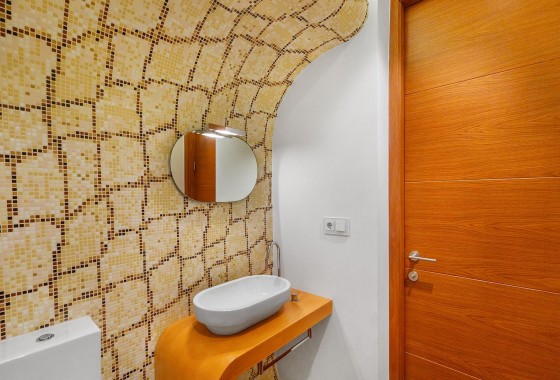 Segunda Mano - Apartamento - Torrevieja - Paseo maritimo