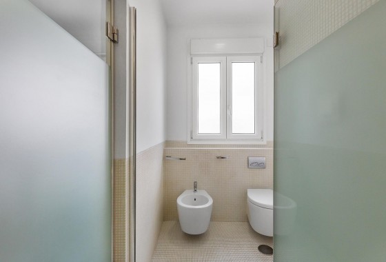 Segunda Mano - Apartamento - Torrevieja - Paseo maritimo