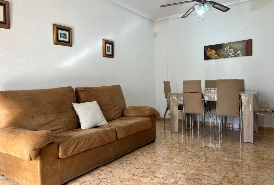 Segunda Mano - Apartamento - Torrevieja - Estacion de autobuses