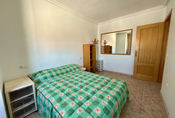 Segunda Mano - Apartamento - Torrevieja - Playa de los locos
