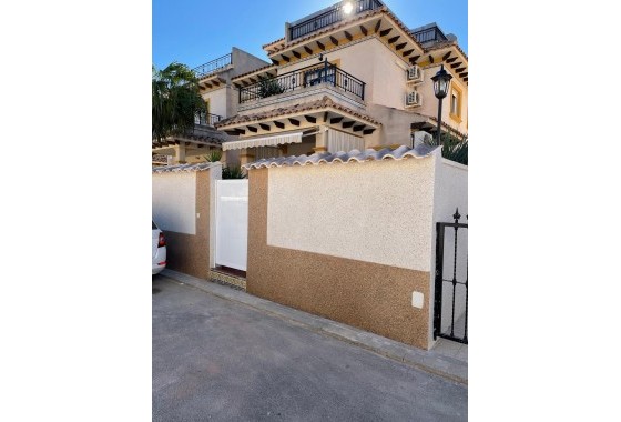 Segunda Mano - Adosado - Torrevieja - La Siesta - El Salado - Torreta