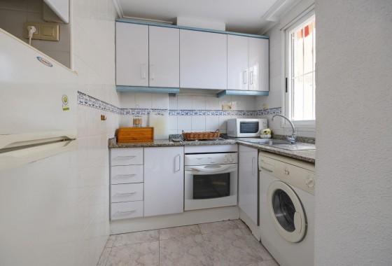 Segunda Mano - Apartamento - Torrevieja - Estacion de autobuses