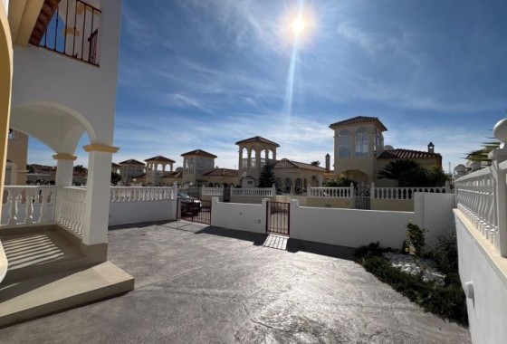 Segunda Mano - Chalet - Algorfa