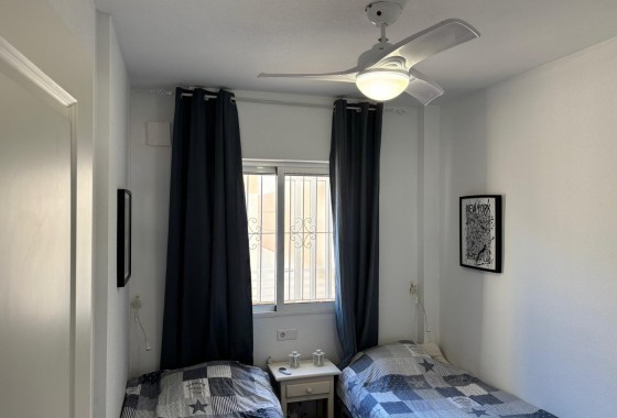 Revente - Appartement - Torrevieja - Nueva Torrevieja