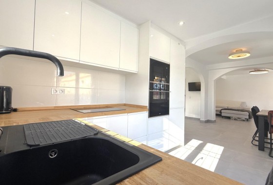 Revente - Villa - Orihuela Costa - La Zenia