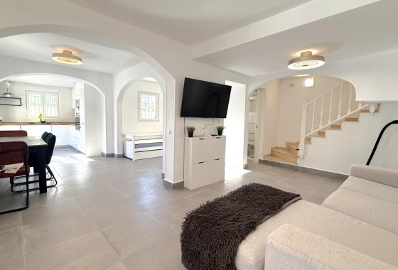 Revente - Villa - Orihuela Costa - La Zenia