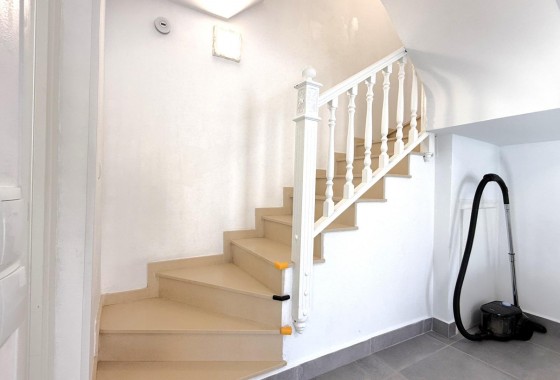 Revente - Villa - Orihuela Costa - La Zenia