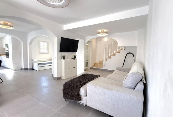 Revente - Villa - Orihuela Costa - La Zenia