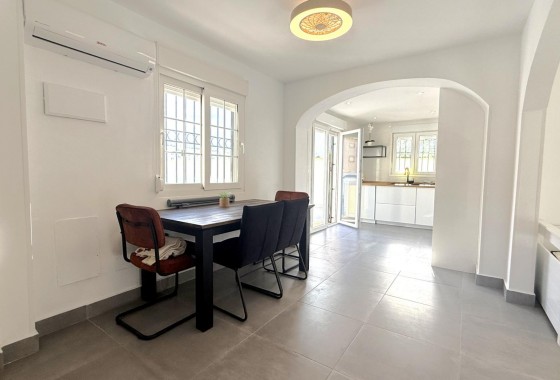 Revente - Villa - Orihuela Costa - La Zenia