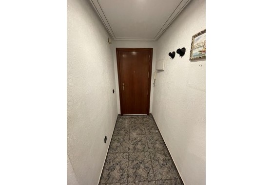 Revente - Appartement - Torrevieja - La Mata pueblo