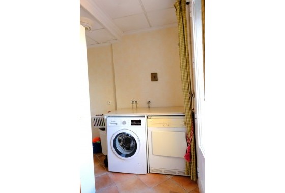 Segunda Mano - Finca / Country Property - Orihuela Costa - Orihuela