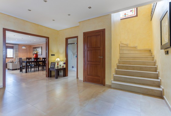 Revente - Villa - Los Montesinos - La herrada