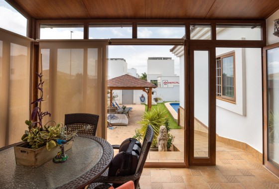 Revente - Villa - Los Montesinos - La herrada