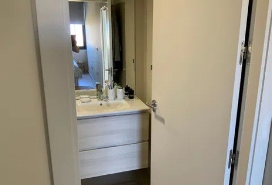 Resale - Apartment - Mar de Cristal