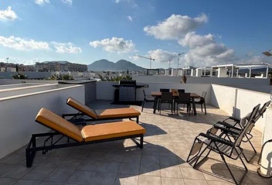 Resale - Apartment - Mar de Cristal