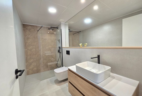 Segunda Mano - Apartment / Flat * - Pilar de la Horadada *