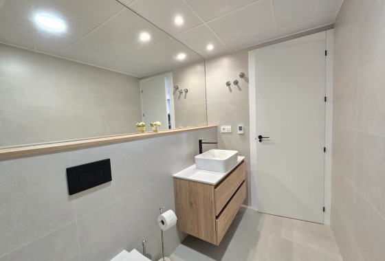 Segunda Mano - Apartment / Flat * - Pilar de la Horadada *