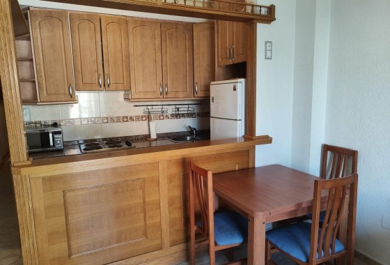 Revente - Appartement - Torrevieja - La Mata pueblo