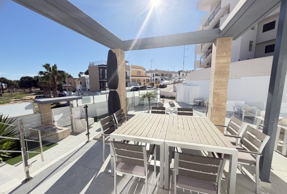 Resale - Detached Villa - Villamartin