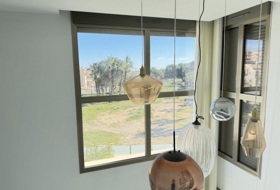 Resale - Detached Villa - Villamartin