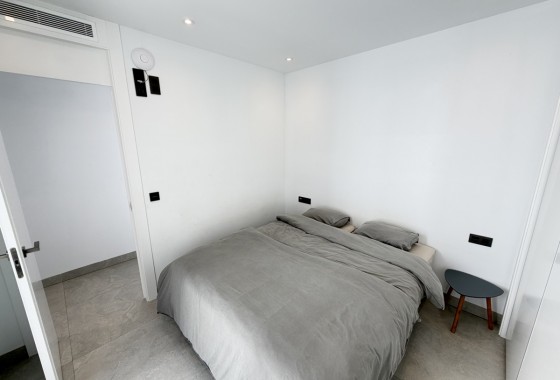 Resale - Detached Villa - Villamartin