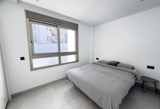 Resale - Detached Villa - Villamartin