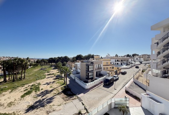 Resale - Detached Villa - Villamartin