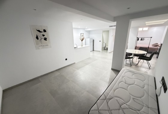 Resale - Detached Villa - Villamartin