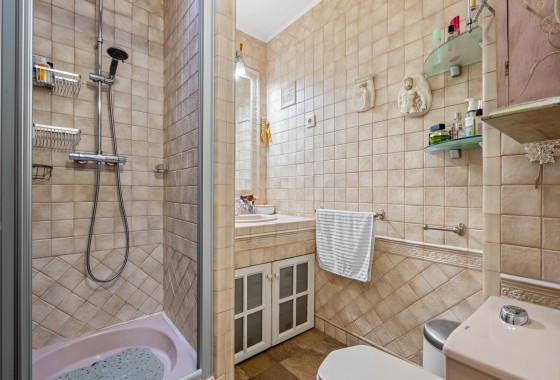 Resale - Apartment - Torrevieja