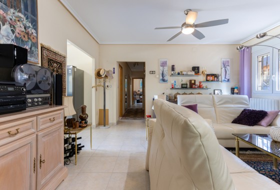 Resale - Villa - Detached - La Zarza