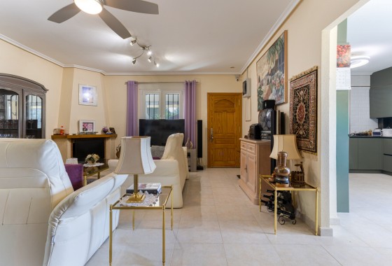 Resale - Villa - Detached - La Zarza