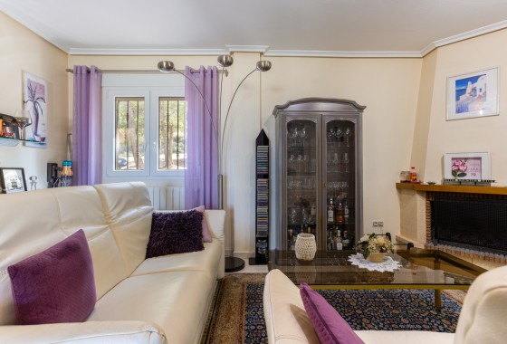 Resale - Villa - Detached - La Zarza