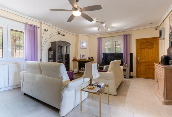 Resale - Villa - Detached - La Zarza